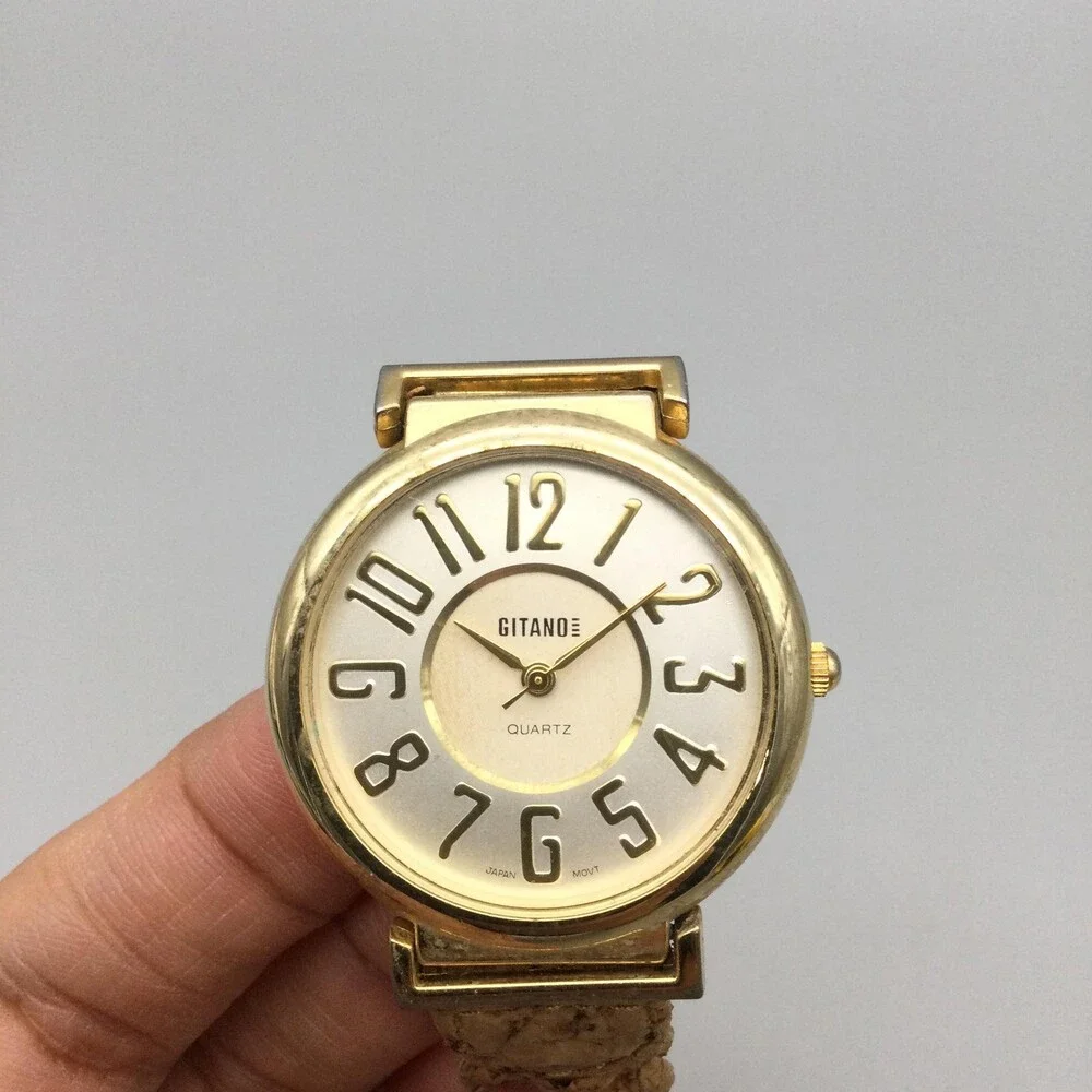 Gitano Womens Watch 35mm Champagne Dial Gold Tone Braided Band New Battery